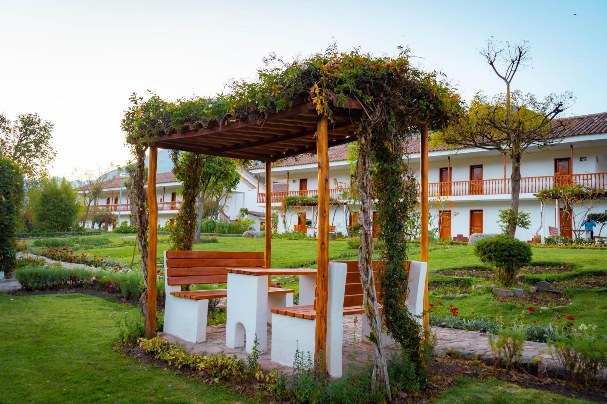 Hotel Agustos أُروبامبا المظهر الخارجي الصورة