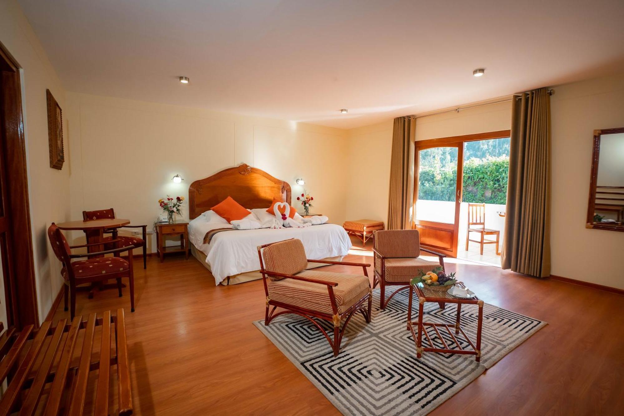 Hotel Agustos أُروبامبا المظهر الخارجي الصورة