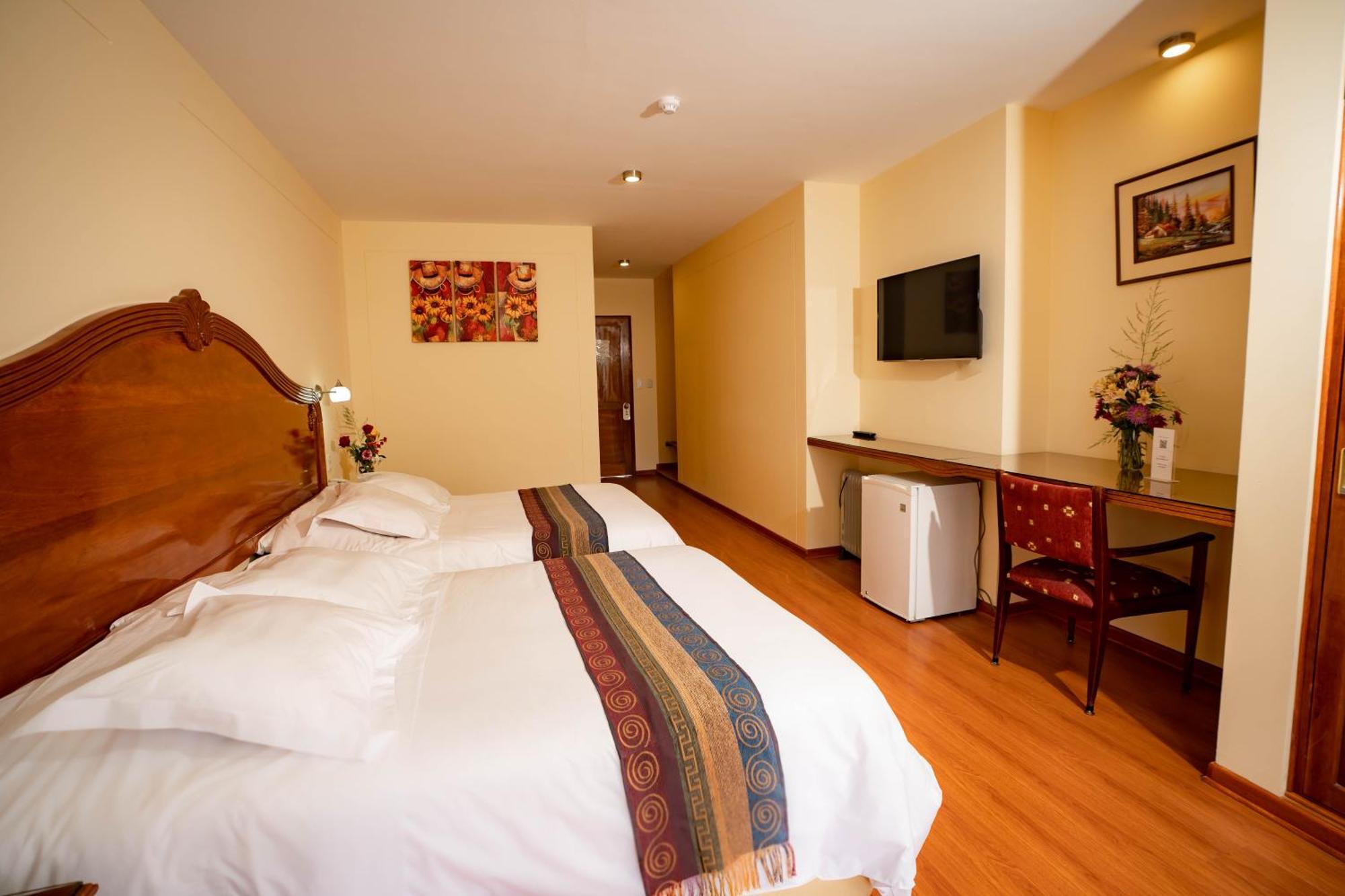 Hotel Agustos أُروبامبا المظهر الخارجي الصورة