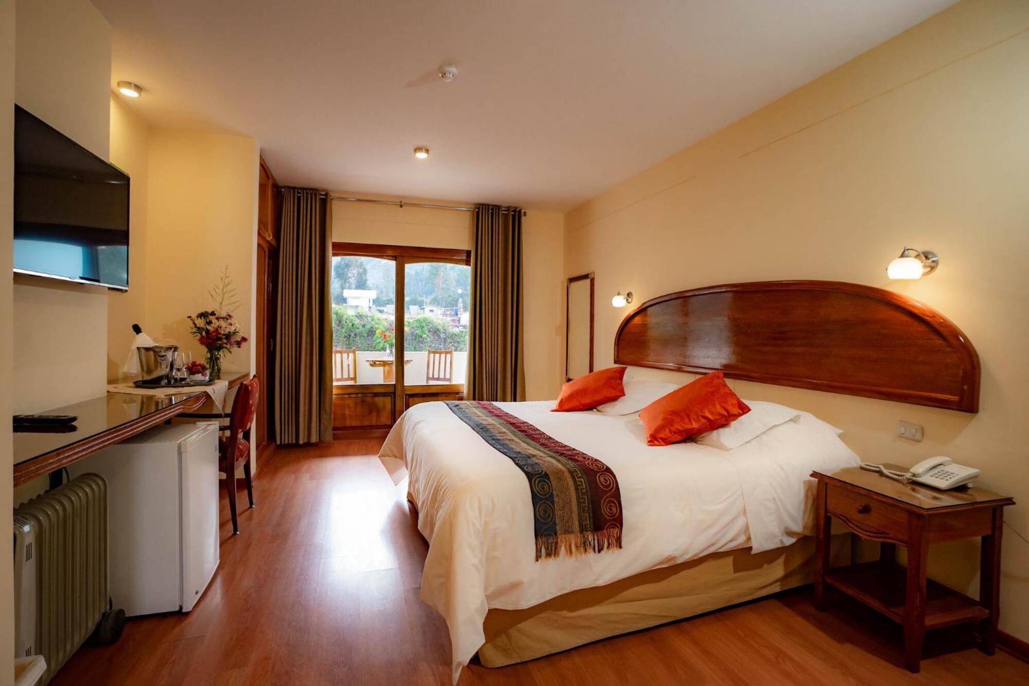 Hotel Agustos أُروبامبا المظهر الخارجي الصورة